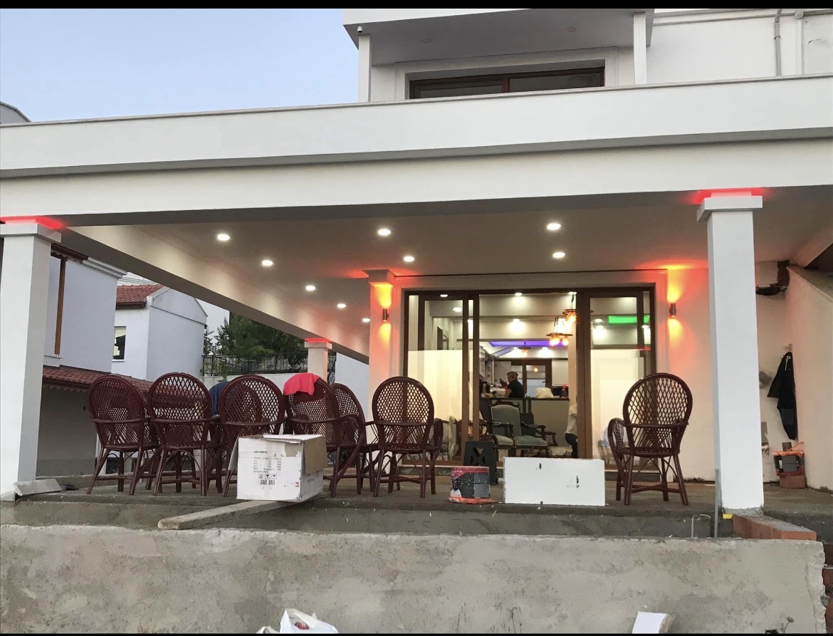 Kuşadası Pergola Tadilatı